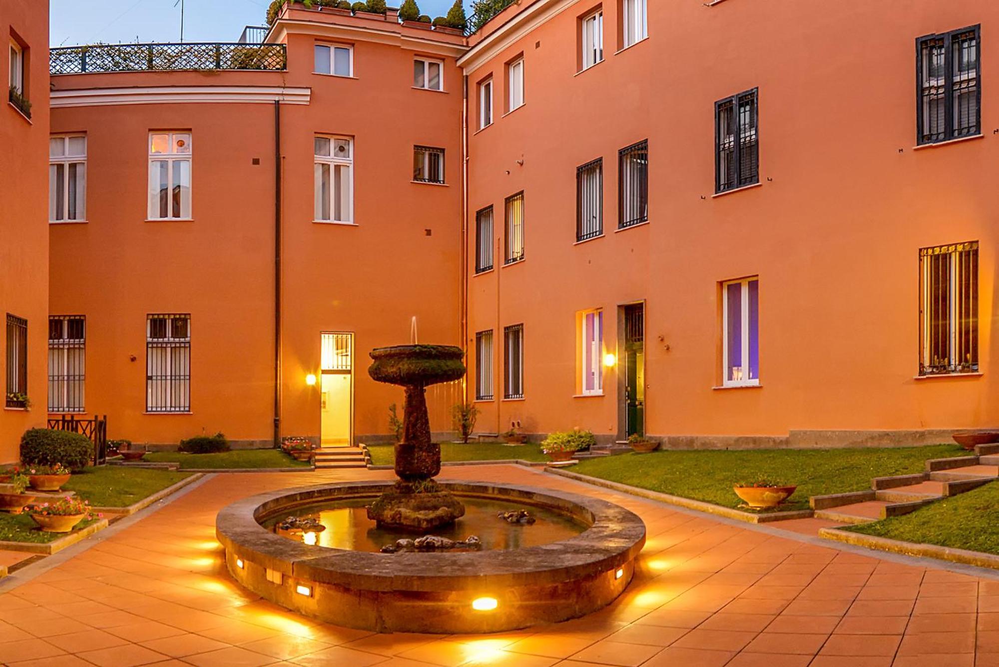 Apartment Exclusive Retreat Between History And Comfort Rom